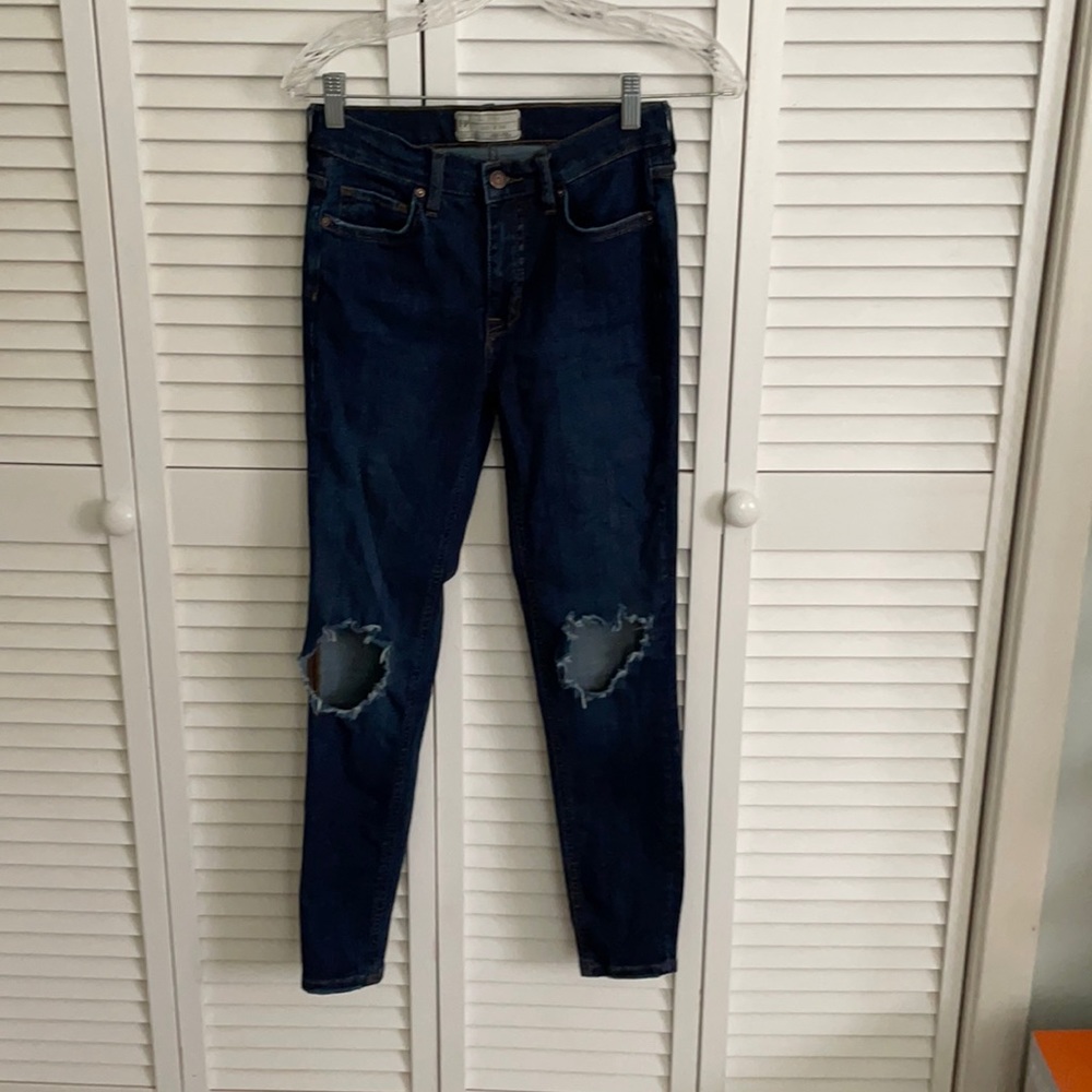 Free people ripped knee jeans